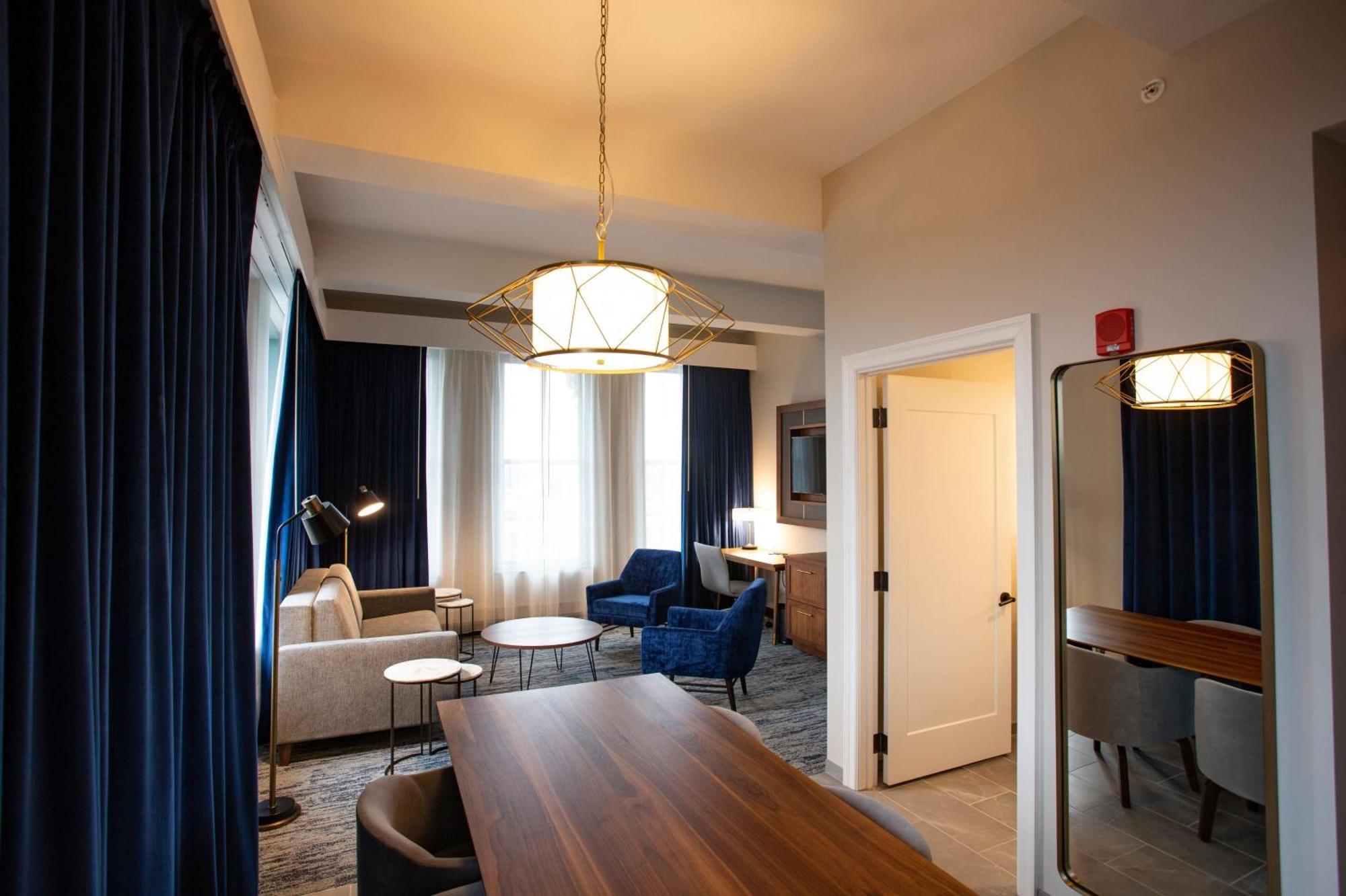 Blu-Tique, Akron, A Tribute Portfolio Hotel Eksteriør bilde